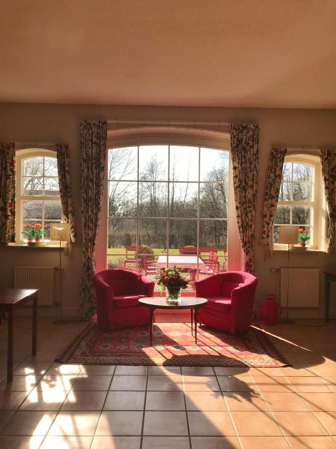 Bed & Breakfast De Neust Beesd Exterior foto